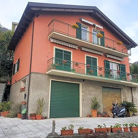 Couette-café Casa Ori 3*